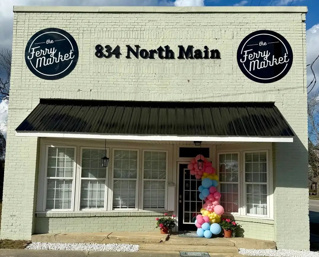 ferry market store front